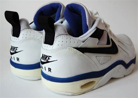 Buy Air Trainer Accel Shoes: New Releases & Iconic Styles 